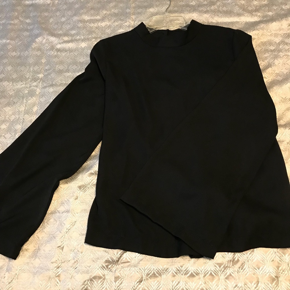 Black open back top